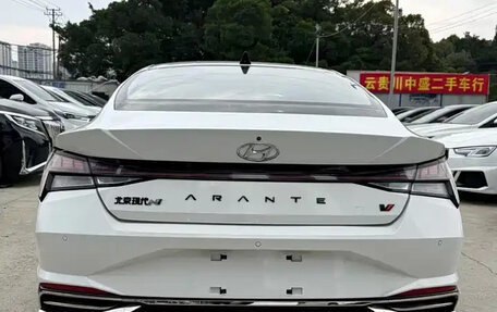 Hyundai Elantra, 2021 год, 1 300 005 рублей, 3 фотография