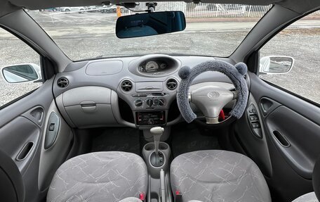 Toyota Platz, 2000 год, 325 000 рублей, 15 фотография