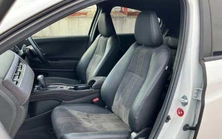 Honda Vezel, 2021 год, 1 530 000 рублей, 13 фотография