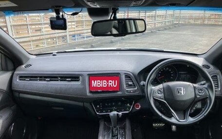 Honda Vezel, 2021 год, 1 530 000 рублей, 10 фотография