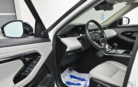 Land Rover Range Rover Evoque II, 2022 год, 4 920 000 рублей, 11 фотография