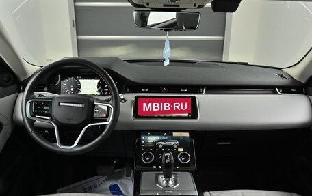 Land Rover Range Rover Evoque II, 2022 год, 4 920 000 рублей, 7 фотография