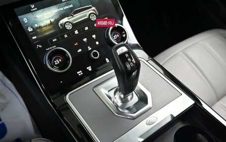 Land Rover Range Rover Evoque II, 2022 год, 4 920 000 рублей, 9 фотография