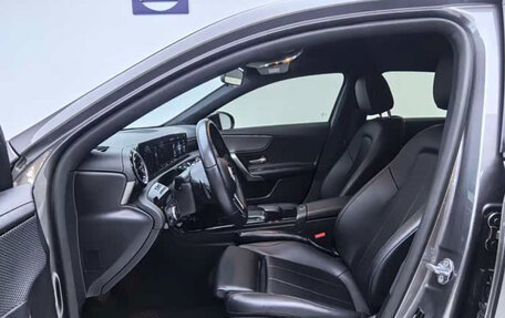 Mercedes-Benz A-Класс, 2021 год, 1 599 900 рублей, 12 фотография