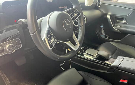 Mercedes-Benz A-Класс, 2021 год, 1 801 900 рублей, 8 фотография