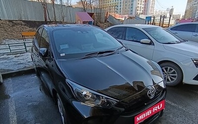 Toyota Yaris, 2022 год, 960 000 рублей, 1 фотография