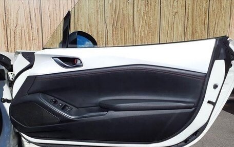 Mazda Roadster IV (ND), 2015 год, 1 550 000 рублей, 18 фотография