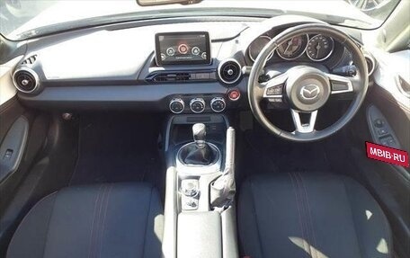 Mazda Roadster IV (ND), 2015 год, 1 550 000 рублей, 10 фотография