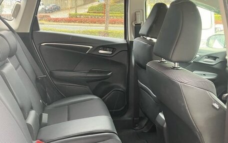 Honda Fit III, 2020 год, 1 184 000 рублей, 34 фотография