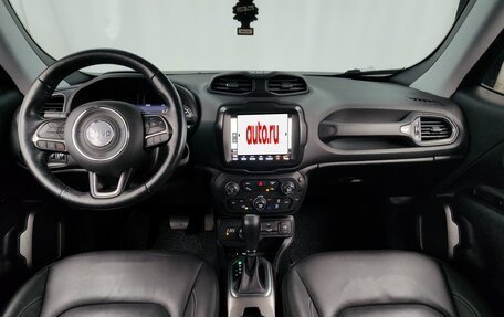 Jeep Renegade I рестайлинг, 2018 год, 2 358 000 рублей, 7 фотография