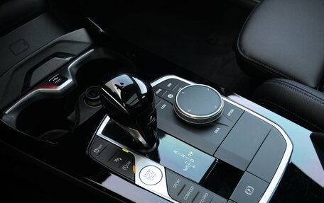 BMW 1 серия, 2023 год, 3 200 000 рублей, 22 фотография