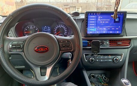 KIA Optima IV, 2017 год, 1 700 000 рублей, 26 фотография