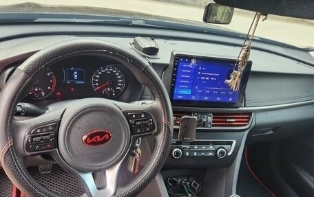 KIA Optima IV, 2017 год, 1 700 000 рублей, 18 фотография