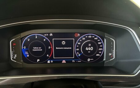 Volkswagen Tiguan II, 2019 год, 3 999 000 рублей, 6 фотография