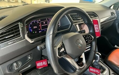 Volkswagen Tiguan II, 2019 год, 3 999 000 рублей, 5 фотография