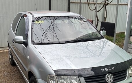 Volkswagen Polo III рестайлинг, 2000 год, 280 000 рублей, 2 фотография