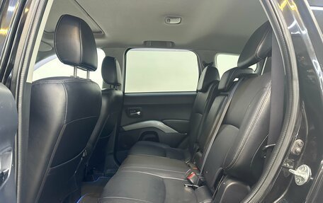 Mitsubishi Outlander III рестайлинг 3, 2008 год, 1 250 000 рублей, 16 фотография