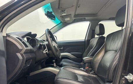 Mitsubishi Outlander III рестайлинг 3, 2008 год, 1 250 000 рублей, 13 фотография