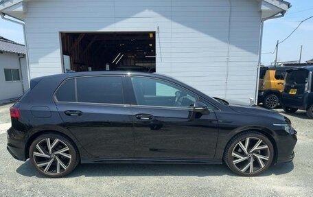 Volkswagen Golf VIII, 2022 год, 1 220 000 рублей, 4 фотография