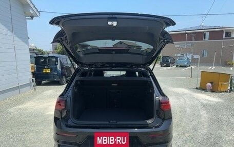 Volkswagen Golf VIII, 2022 год, 1 220 000 рублей, 31 фотография