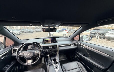 Lexus RX IV рестайлинг, 2018 год, 3 350 000 рублей, 12 фотография