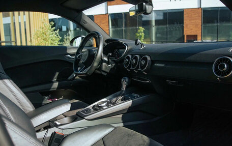 Audi TT, 2016 год, 4 300 000 рублей, 7 фотография