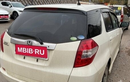 Honda Fit Shuttle I рестайлинг, 2011 год, 1 150 000 рублей, 1 фотография