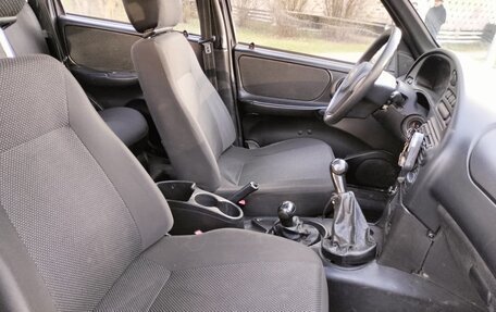 Chevrolet Niva I рестайлинг, 2010 год, 320 000 рублей, 7 фотография