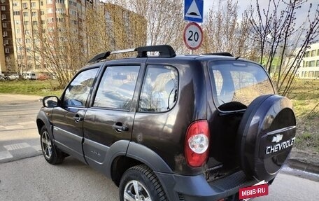 Chevrolet Niva I рестайлинг, 2010 год, 320 000 рублей, 19 фотография