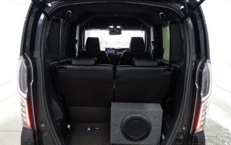 Honda N-BOX II, 2017 год, 590 000 рублей, 21 фотография