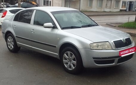 Skoda Superb III рестайлинг, 2006 год, 700 000 рублей, 7 фотография