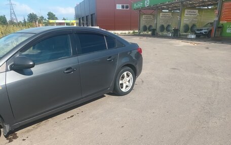 Chevrolet Cruze II, 2011 год, 740 000 рублей, 4 фотография
