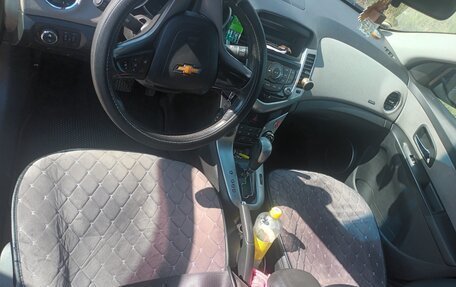 Chevrolet Cruze II, 2011 год, 740 000 рублей, 8 фотография