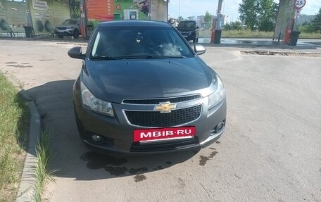 Chevrolet Cruze II, 2011 год, 740 000 рублей, 5 фотография