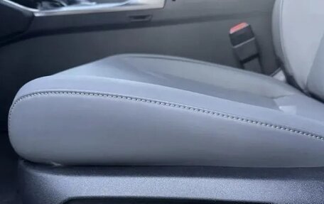 Toyota RAV4, 2026 год, 4 199 000 рублей, 6 фотография