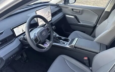 Toyota RAV4, 2026 год, 4 199 000 рублей, 7 фотография