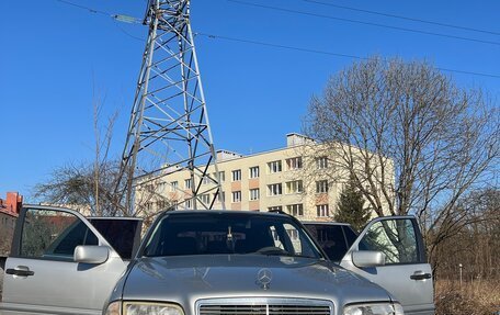 Mercedes-Benz C-Класс, 1997 год, 350 000 рублей, 2 фотография