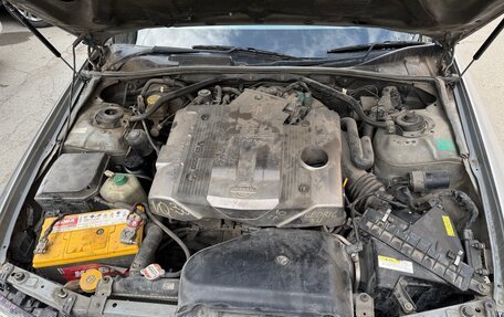 Nissan Gloria XI, 2000 год, 420 000 рублей, 16 фотография