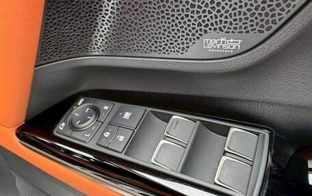 Lexus LX, 2023 год, 13 700 555 рублей, 15 фотография