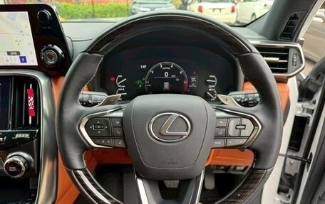 Lexus LX, 2023 год, 13 700 555 рублей, 21 фотография