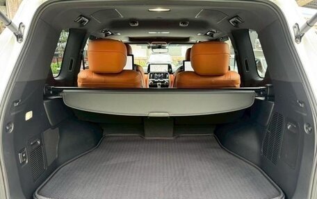 Lexus LX, 2023 год, 13 700 555 рублей, 38 фотография