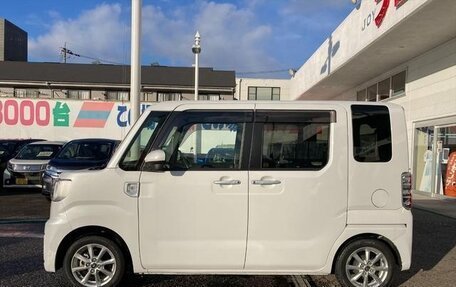 Toyota Pixis Mega, 2022 год, 896 777 рублей, 10 фотография