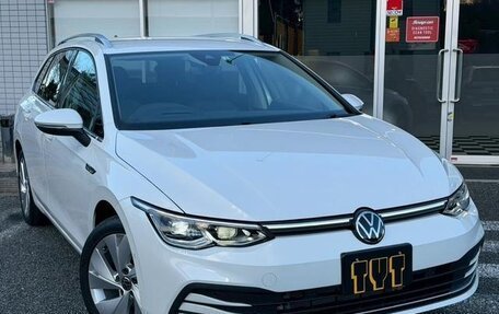 Volkswagen Golf VIII, 2022 год, 1 410 000 рублей, 1 фотография