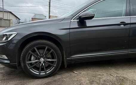 Volkswagen Passat B8 рестайлинг, 2019 год, 2 020 000 рублей, 4 фотография