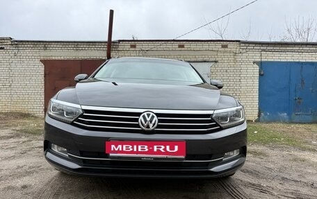 Volkswagen Passat B8 рестайлинг, 2019 год, 2 020 000 рублей, 3 фотография