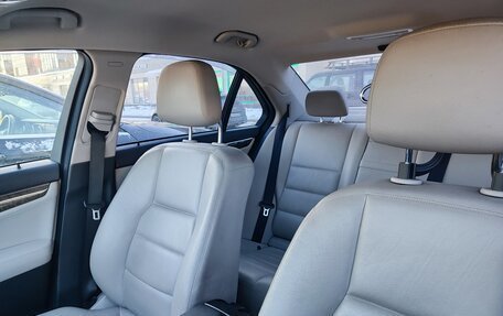 Mercedes-Benz C-Класс, 2010 год, 1 200 000 рублей, 14 фотография