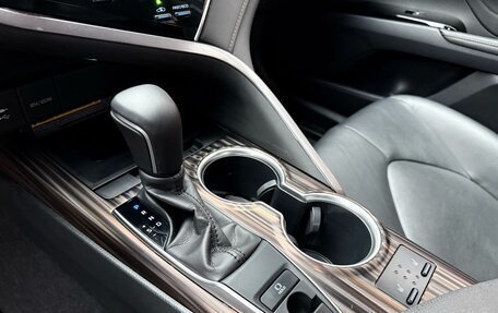 Toyota Camry, 2019 год, 2 485 000 рублей, 13 фотография