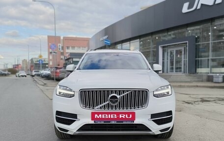 Volvo XC90 II рестайлинг, 2018 год, 4 230 000 рублей, 2 фотография