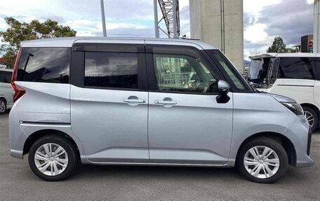 Toyota Roomy I, 2022 год, 1 010 777 рублей, 3 фотография