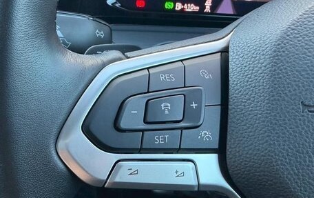 Volkswagen Golf VIII, 2022 год, 1 410 000 рублей, 13 фотография